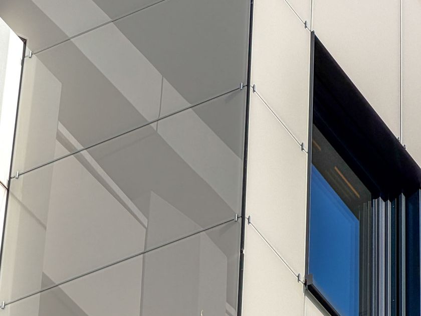 Fassadendetail Geschäftshaus